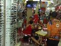 REAL CALÇADOS E CONFECÇÕES ATENDE NESTE DOMINGO (19), DAS 09:00 ÀS 13:00 HORAS