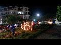 LIVRAMENTO: ILUMINAÇÃO DE NATAL DA PRAÇA DOM HÉLIO PASCOAL ATRAI VISITANTES