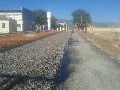 LIVRAMENTO: INICIADO SERVIÇO DE REVESTIMENTO ASFÁLTICO NO BAIRRO BENITO GAMA