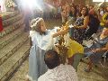 FIÉIS LOTARAM A PRAÇA DO BOM JESUS PARA CELEBRAR INÍCIO DO NOVENÁRIO