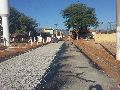 LIVRAMENTO: INICIADO SERVIÇO DE REVESTIMENTO ASFÁLTICO NO BAIRRO BENITO GAMA