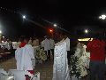 FIÉIS LOTARAM A PRAÇA DO BOM JESUS PARA CELEBRAR INÍCIO DO NOVENÁRIO
