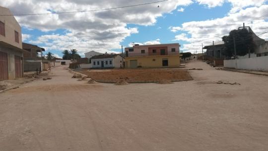 LIVRAMENTO: RUAS PIATÃ E ARACATU, NO BAIRRO TAQUARI, FORAM PAVIMENTADAS
