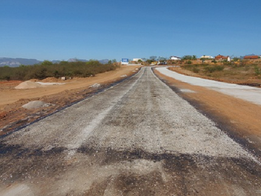 LIVRAMENTO: OBRAS DO ACESSO POLIVALENTE/ESTOCADA SEGUE EM RITMO ACELERADO