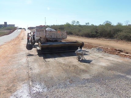 LIVRAMENTO: OBRAS DO ACESSO POLIVALENTE/ESTOCADA SEGUE EM RITMO ACELERADO
