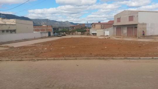 LIVRAMENTO: RUAS PIATÃ E ARACATU, NO BAIRRO TAQUARI, FORAM PAVIMENTADAS
