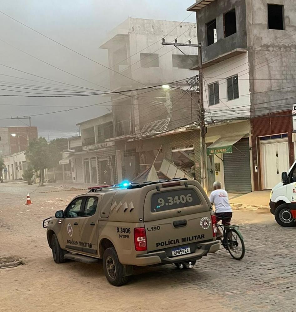 Tanhaçu: Explosão de gás em padaria deixa 2 pessoas mortas e 2 feridas
