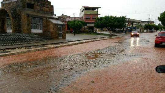 LIVRAMENTO: PREVISÃO INDICA MAIS DE 200 MM DE CHUVA ATÉ A PRÓXIMA SEGUNDA-FEIRA (09)