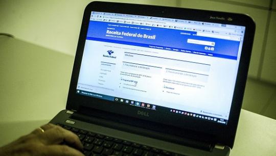 Receita paga hoje restituições do 2º lote do Imposto de Renda