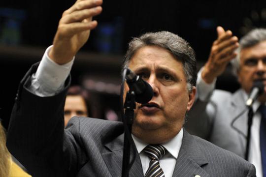 Ex-governador do Rio Anthony Garotinho é preso pela PF