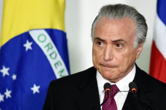 TEMER DIZ: 'NÃO RENUNCIAREI!'