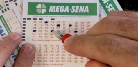 Mega-Sena acumula e deve pagar R$ 6,5 milhões na quarta-feira