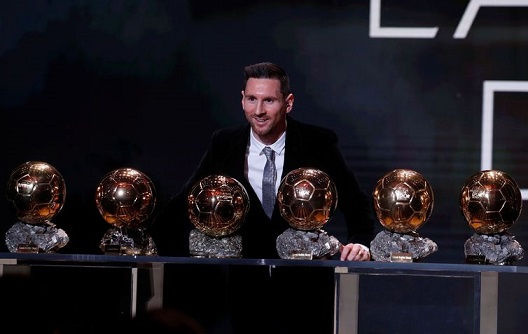 Messi conquista Bola de Ouro pela sexta vez