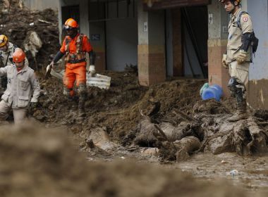 Número de mortos em Petrópolis sobe para 178, diz Corpo de Bombeiros