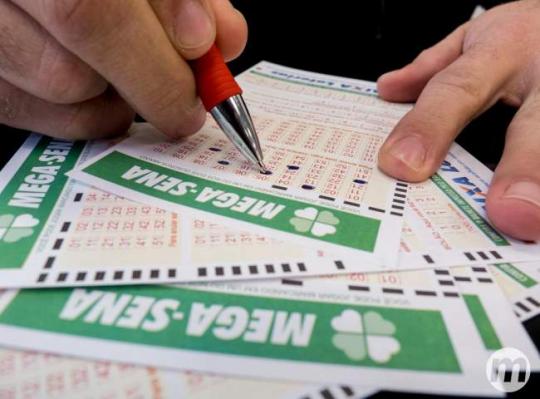 Mega-sena acumula e prêmio chega a R$ 18 milhões