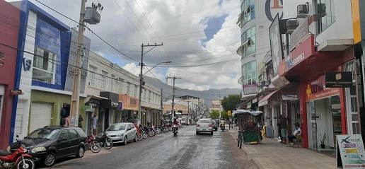 LIVRAMENTO: PREFEITURA SUSPENDE FEIRA LIVRE DESTE SÁBADO (27) NA SEDE E DOMINGO (28) NO DISTRITO DE ITANAGÉ
