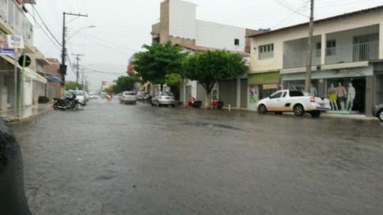 LIVRAMENTO: PREVISÃO INDICA CHUVAS A PARTIR DE 06 DE NOVEMBRO