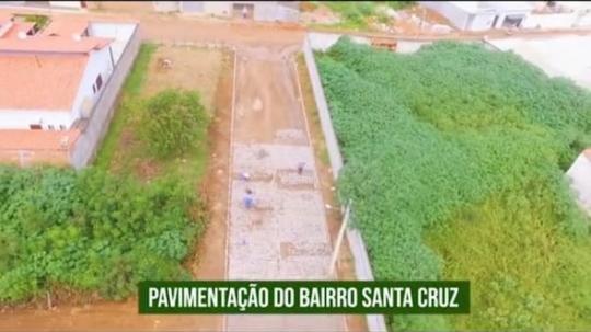 LIVRAMENTO: MORADORES DA RUA AYRTON SENNA RECLAMAM DE DESCASO DA PREFEITURA MUNICIPAL
