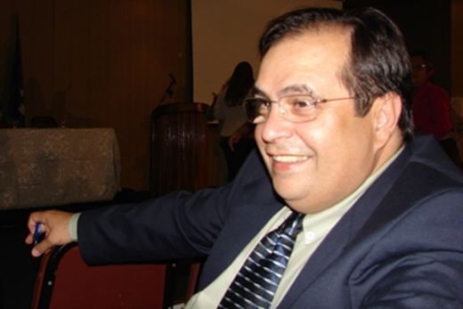 Decisão da Justiça Federal mantém o ex-Prefeito Carlão elegível