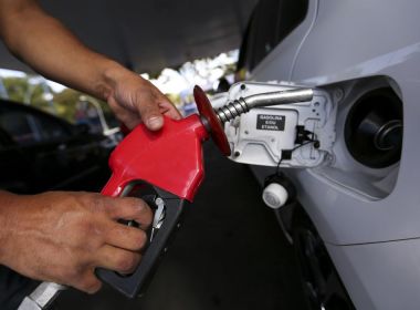 Gasolina no Brasil está entre as mais caras do mundo; Livramento custa R$ 8,00