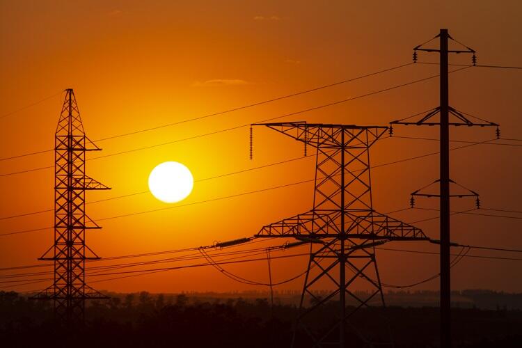Calorão é um dos motivos da alta do consumo de energia no BR