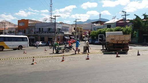 LIVRAMENTO: ESTACIONAR NO CENTRO DA CIDADE AINDA É UM GRANDE PROBLEMA