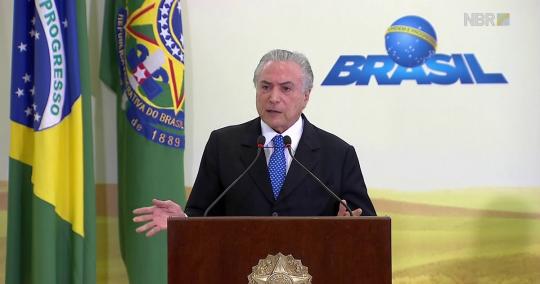 Temer sanciona com 3 vetos projeto da Câmara sobre terceirização
