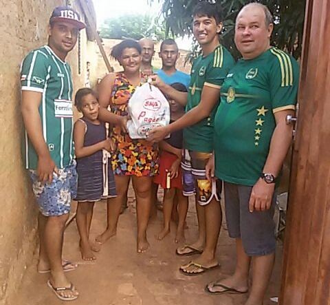 TORCIDA ORGANIZADA DO PALMEIRAS FEZ MAIS UMA DOAÇÃO DE CESTAS BÁSICAS NA VÉSPERA DE ANO NOVO