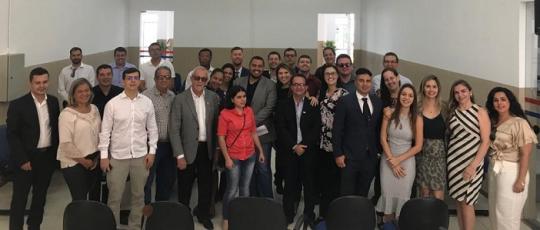 LIVRAMENTO: OAB SE REUNIU COM JUIZ DE DIREITO DA VARA CÍVEL