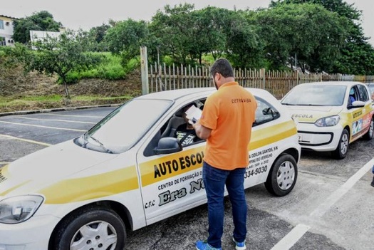 Novas regras para a primeira carteira de habilitação entram em vigor