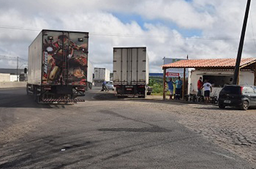 Conquista: Briga de caminhoneiros quase termina em tragédia