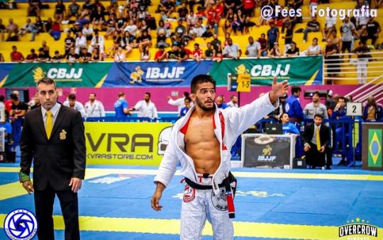 LIVRAMENTO: HIAGO GEORGE É DESTAQUE MUNDIAL NO JIU-JITSU