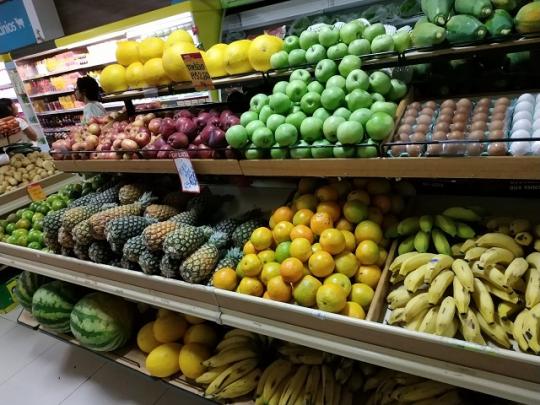CENTRAL DAS CARNES DISPÕES DE FRUTAS, VERDURAS E LEGUMES DE ALTA QUALIDADE