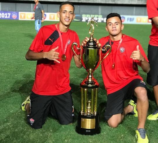 ATLETAS DE LIVRAMENTO E ÉRICO CARDOSO SÃO CAMPEÕES BAIANO SUB-15