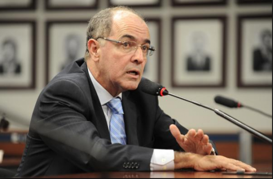 Democratas entra com Adin contra vistorias do Detran, diz Aleluia