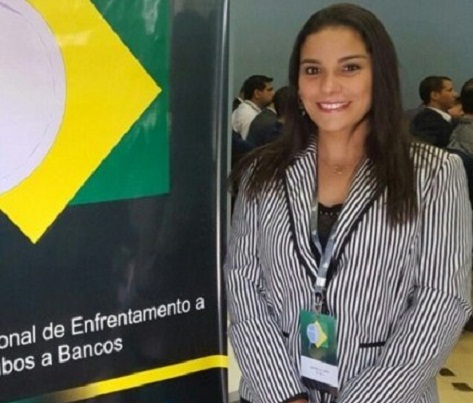 História de filme: delegada identifica, durante voo, envolvidos em arrombamento de caixas eletrônicos