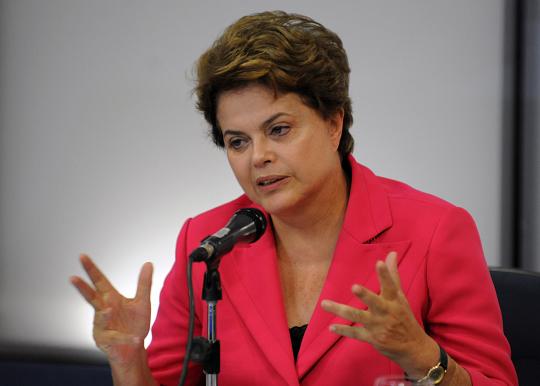 Programa do governo flexibiliza jornada de trabalho e salários