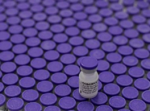 Bahia recebe lote com 146.260 doses da vacina da Pfizer nesta terça