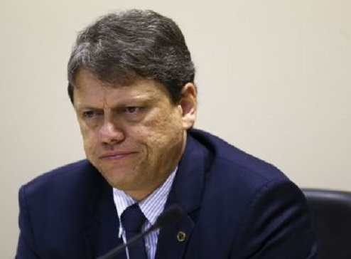 Rodovias federais terão mil radares de velocidade em parceria com o MPF, diz Ministro