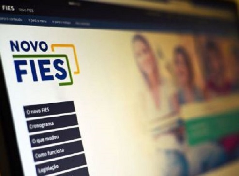 MEC divulga portaria que autoriza suspensão de pagamento de parcelas do Fies