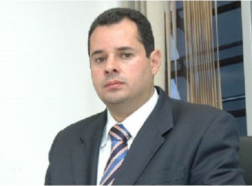 Com ida de Nilo para o PSB, Nelson Leal assumirá presidência do PSL na Bahia