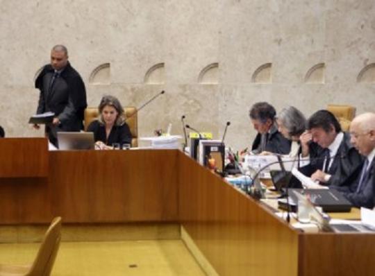 STF decide que leis estaduais sobre bloqueio de celulares em presídios são inconstitucionais