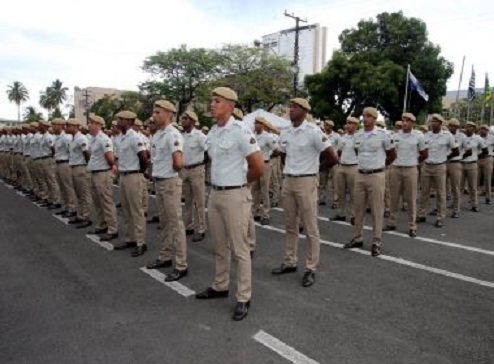 Bahia anuncia convocação de mil candidatos aprovados em concurso da Polícia Militar