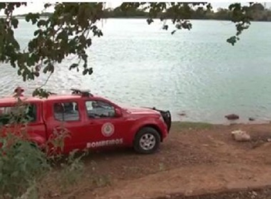 Casal morre afogado e corpos são achados abraçados