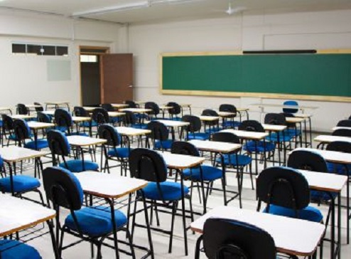 APLB vê com cautela possibilidade de retomada das aulas presenciais na Bahia
