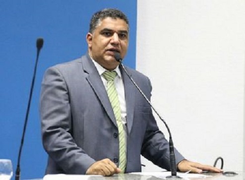 TJ-BA determina que presidente da Câmara de Camaçari volte ao cargo