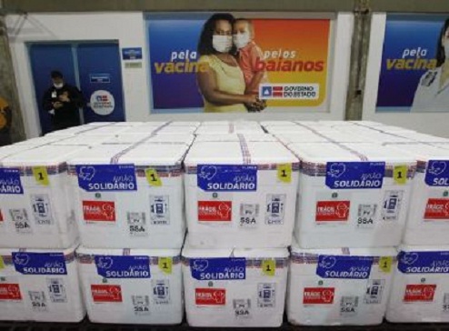 Bahia recebe mais 222,5 mil doses de vacinas contra a Covid-19
