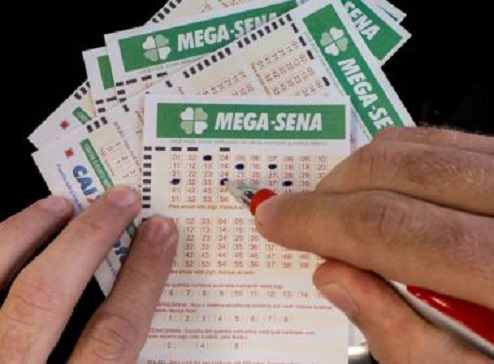 Mega-Sena acumula e pode pagar R$ 10 milhões no próximo sorteio