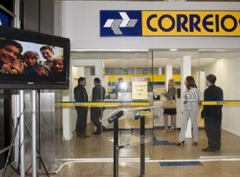 Dilma prefere Alckmin a Bolsonaro e Doria; petista vê risco às eleições de 2018