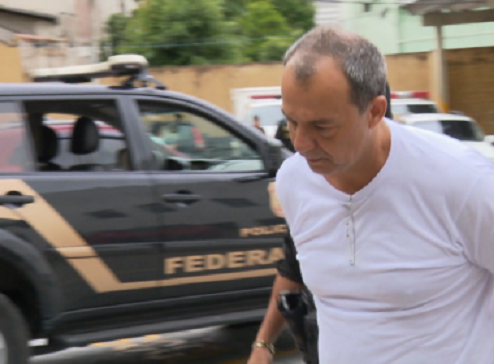 Cabral se envolve em luta corporal no presídio